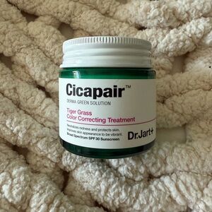 Dr. Jart+ Cicapair Color Correcting Treatment